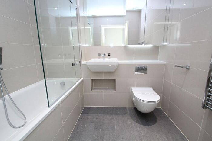 1 Bedroom Property To Rent In Saffron Central Square, Croydon, CR0