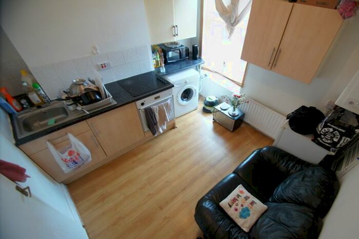 1 Bedroom Flat To Rent In Colchester Street, Coventry, CV1