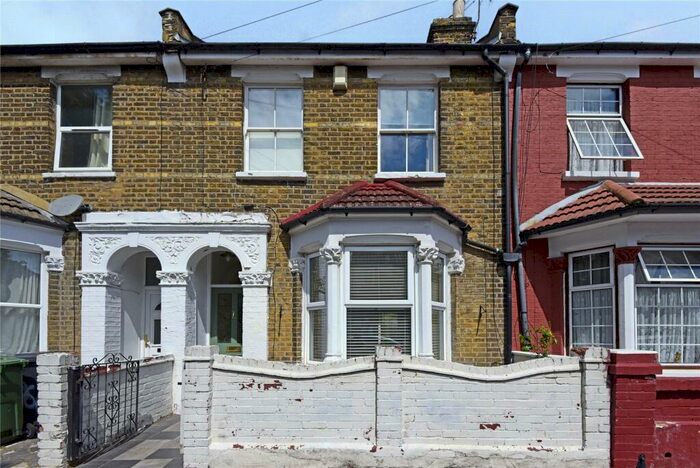 2 Bedroom Terraced House To Rent In Leamington Avenue, Walthamstow, London, E17