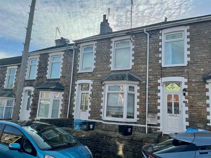 2 Bedroom Semi-Detached House To Rent In Fowler Street, Wainfelin, Pontypool, NP4