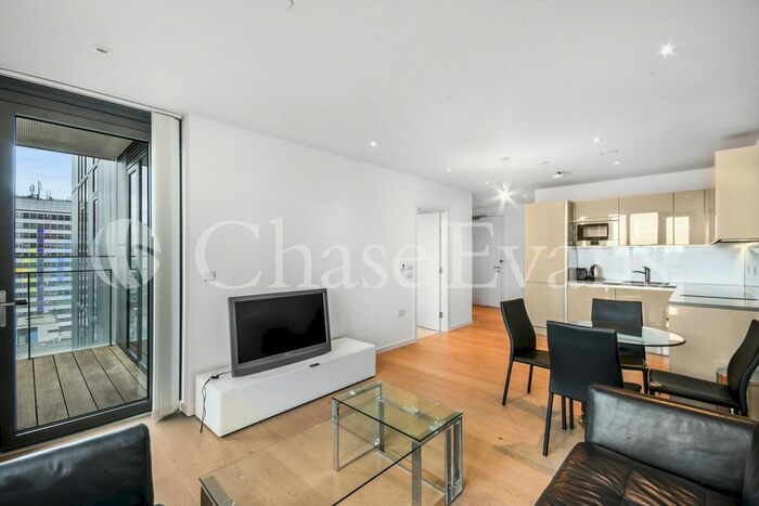 1 Bedroom Flat To Rent In The Tower, One The Elephant, Elephant &amp; Castle, SE1