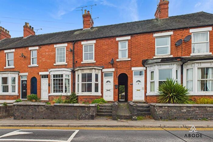 2 Bedroom Terraced House For Sale In Stone Road, Uttoxeter, Staffordshire, ST14