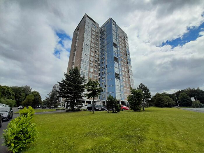 2 Bedroom Flat To Rent In Freshfields, M9