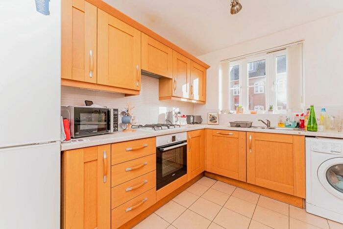 3 Bedroom Terraced House For Sale In Coles Close, Burton Latimer, Kettering, NN15