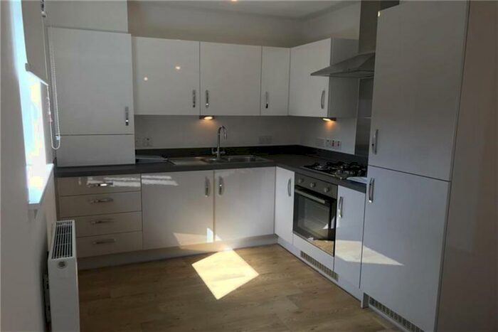 2 Bedroom Flat To Rent In Flat Robin Place, Craigmillar, EH16