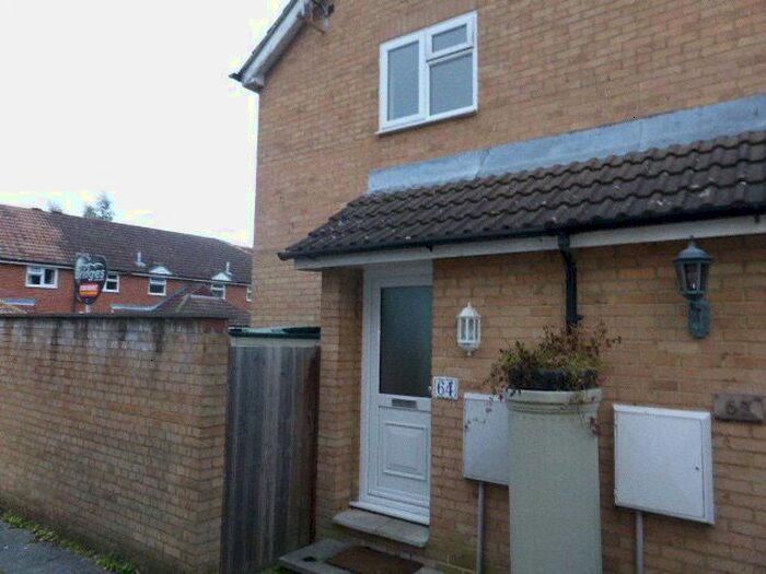 1 Bedroom End Of Terrace House To Rent In Coxmoor Close, Church Crookham, Fleet, GU52