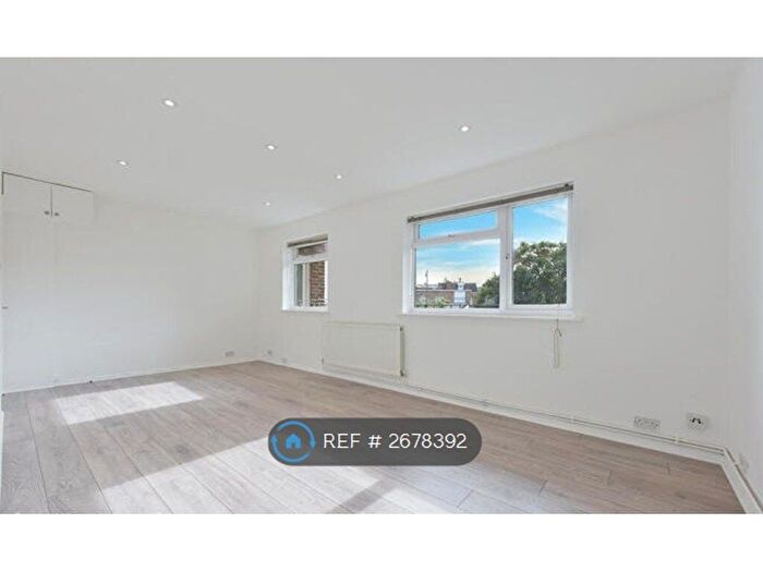 1 Bedroom Flat To Rent In Bray Court, London, SW16