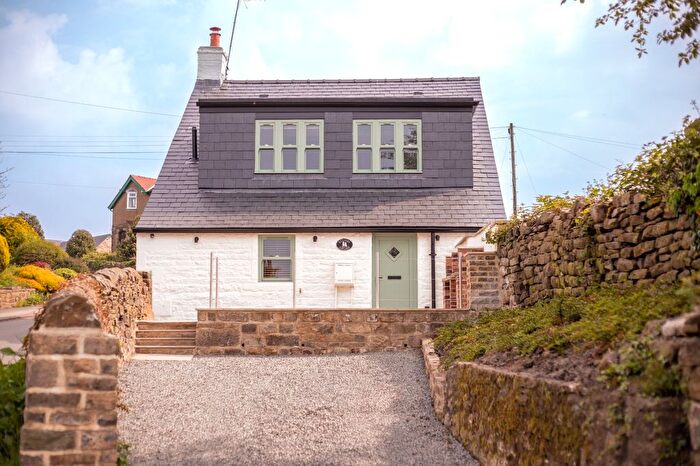 2 Bedroom Detached House To Rent In Town Head, Silsden, Keighley, West Yorkshire, BD20