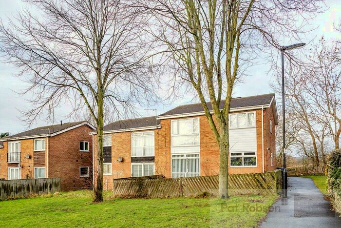 2 Bedroom Apartment To Rent In Allerdean Close, West Denton Park, Newcastle Upon Tyne, NE15