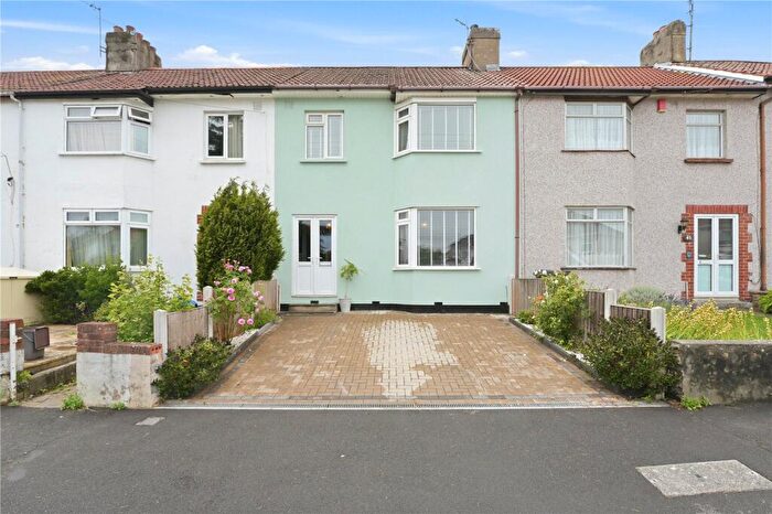 3 Bedroom Terraced House For Sale In Dormer Road, Bristol, BS5