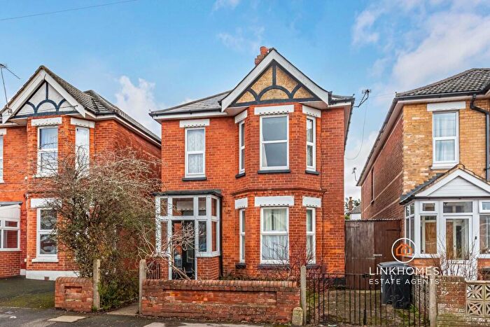 1 Bedroom Apartment For Sale In Stanfield Road, Bournemouth, BH9