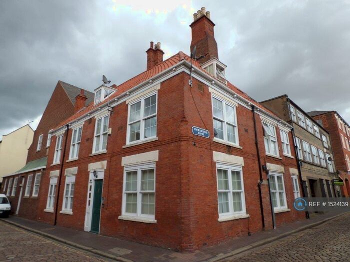 1 Bedroom Flat To Rent In Dagger Lane, Hull, HU1