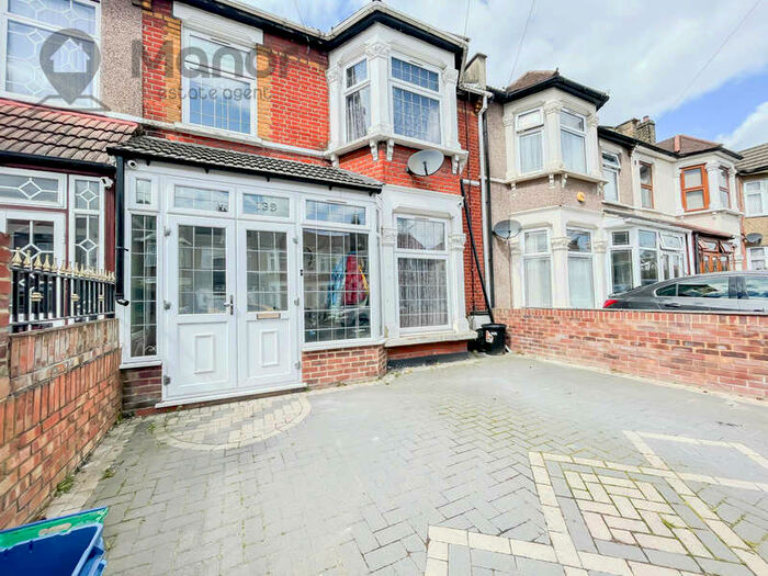 5 Bedroom Terraced House To Rent In Lansdowne Road, Ilford, IG3
