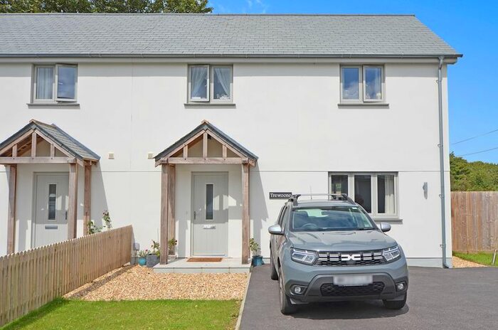 3 Bedroom Property For Sale In Engelly Road, Goonhavern, Truro, TR4