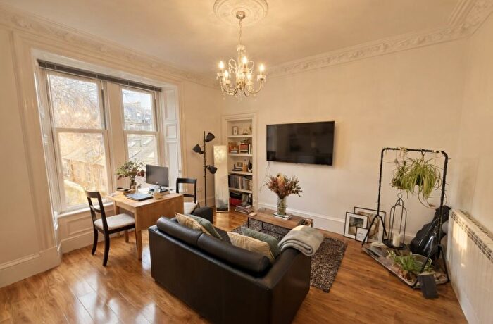 1 Bedroom Flat To Rent In Union Place, Dundee, DD2