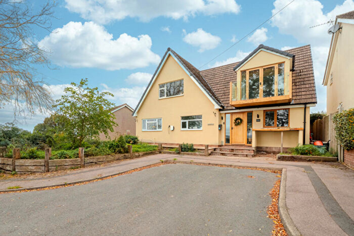 4 Bedroom Detached House For Sale In Church Lane, GL15