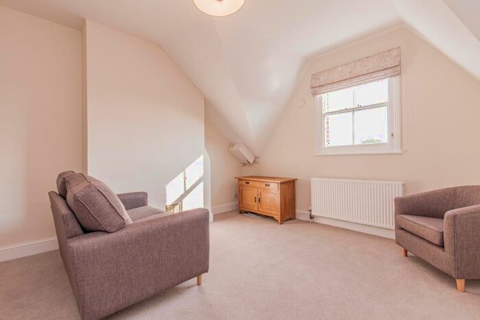1 Bedroom Flat To Rent In Banbury Road, Oxford, OX2