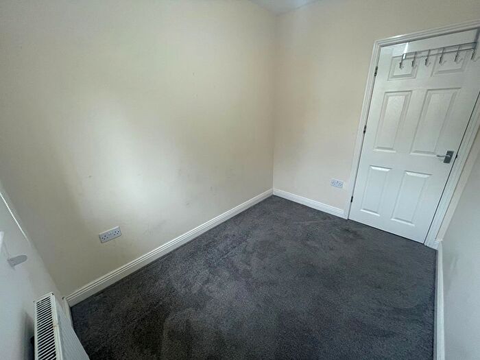 3 Bedroom Property To Rent In Millbrook Gardens, Kings Heath, Birmingham, B13