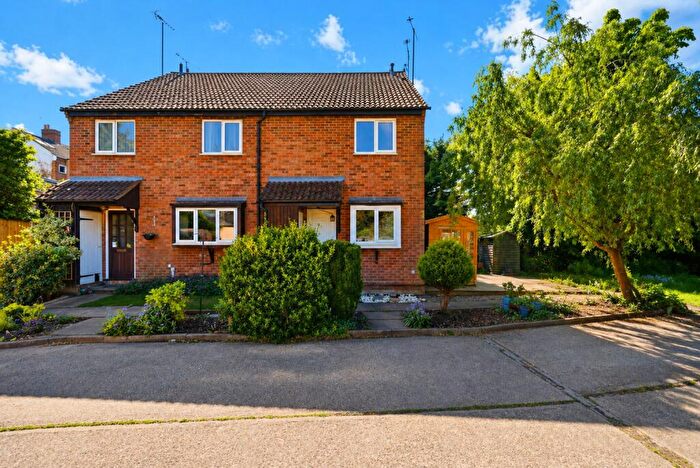 1 Bedroom House To Rent In Riverside Road, St. Albans, Hertfordshire, AL1