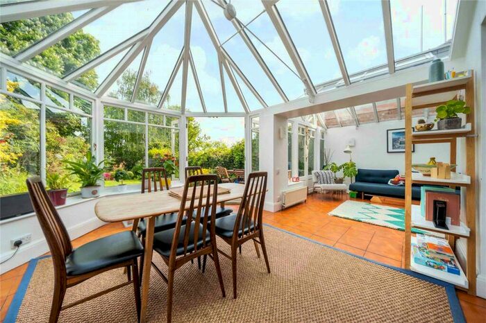 4 Bedroom Semi-Detached House To Rent In Wolseley Road, London, N8