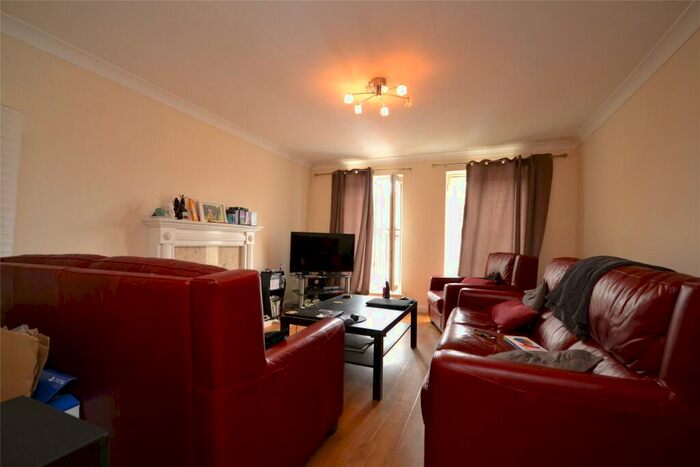 4 Bedroom Terraced House To Rent In Thackeray, Bristol, BS7