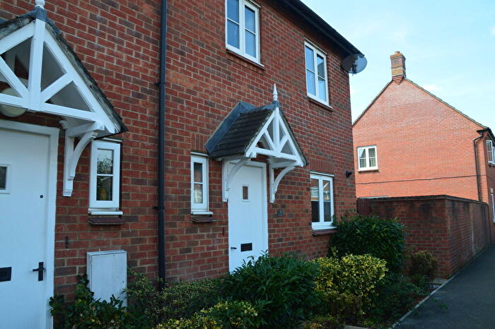 3 Bedroom Terraced House To Rent In Ash Close, BS22