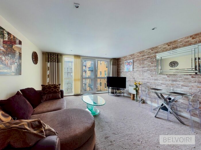 2 Bedroom Flat To Rent In The Quartz, Hall Street, Birmingham, B18