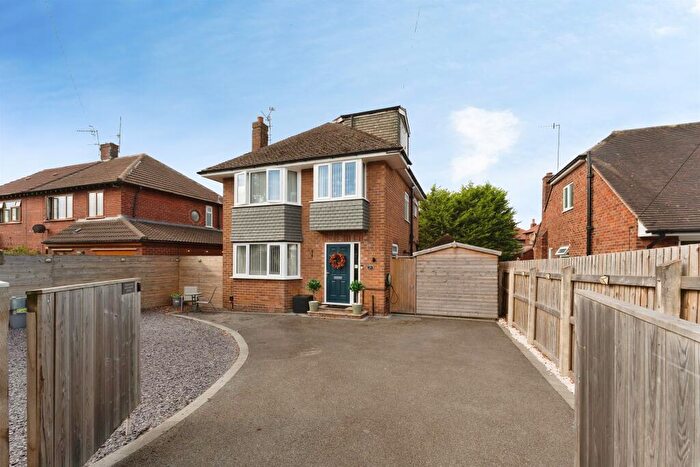 4 Bedroom Detached House For Sale In Wirral Way, Noctorum, Prenton, CH43