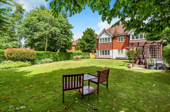 2 Bedroom Flat To Rent In Hiltingbury Road, Hiltingbury, Chandler's Ford, SO53