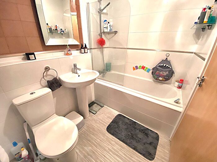 2 Bedroom Flat For Sale In Holden Mill, Blackburn Road, Astley Bridge, Bolton, BL1