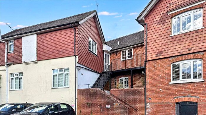 1 Bedroom Apartment For Sale In Amblefield Court, Northchapel, GU28