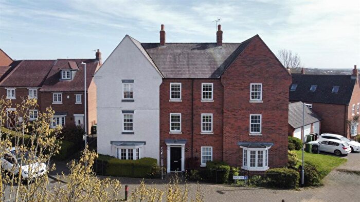 4 Bedroom Town House For Sale In Willow Road, Barrow Upon Soar, Loughborough, LE12