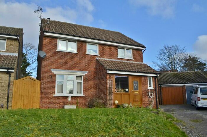 4 Bedroom Detached House For Sale In Glemsford Close, Felixstowe, IP11