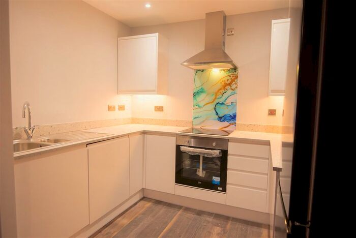 2 Bedroom Flat To Rent In Braeside Gardens, York YO24