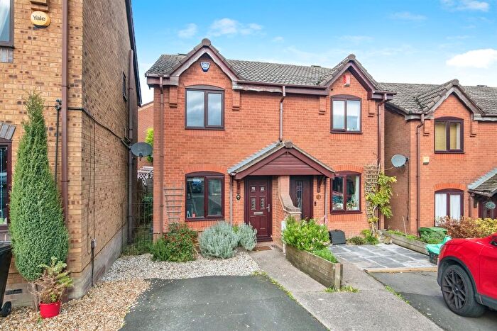 2 Bedroom Semi Detached House For Sale In Lambert Fold, Dudley, DY2