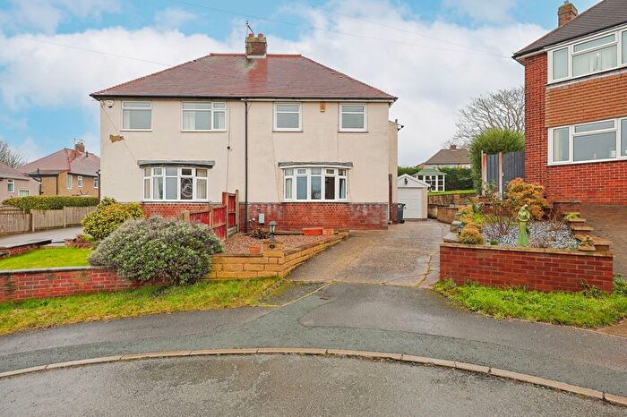 3 Bedroom Semi Detached House For Sale In Brambling Court, Hady, Chesterfield, S41