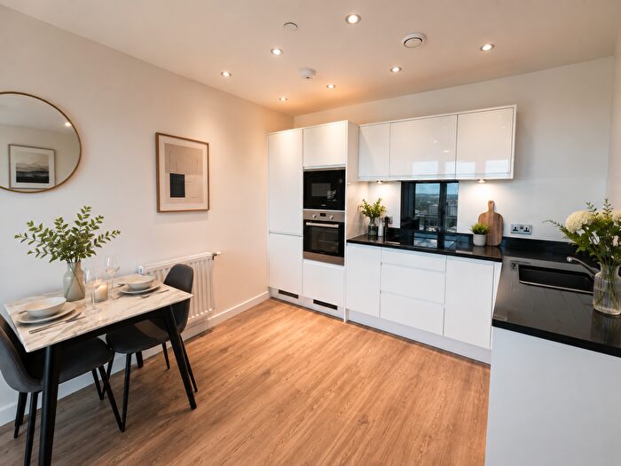1 Bedroom Flat To Rent In Viscount House, Lakeside Drive, London, NW10