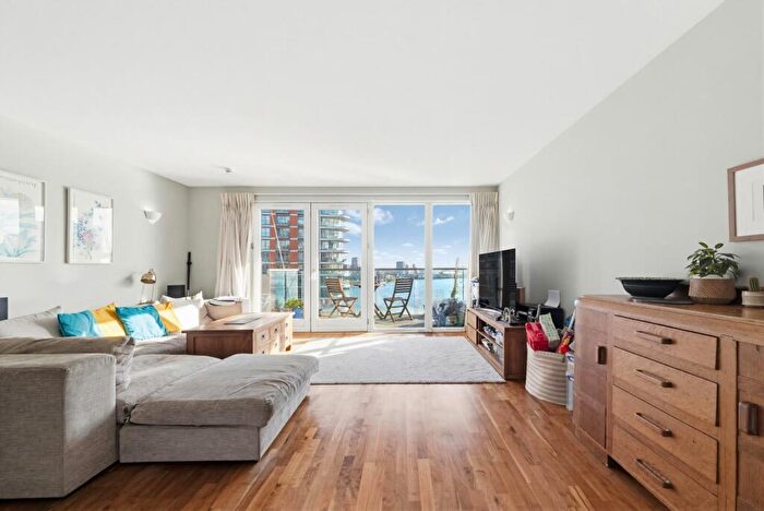 2 Bedroom Apartment For Sale In New Providence Wharf, Fairmont Avenue, London, E14