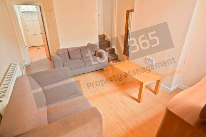 4 Bedroom Terraced House To Rent In **£pppw Excl Bills** Hart Street, Lenton, NG7