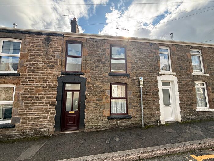 3 Bedroom Terraced House To Rent In Church Street, Swansea, SA8