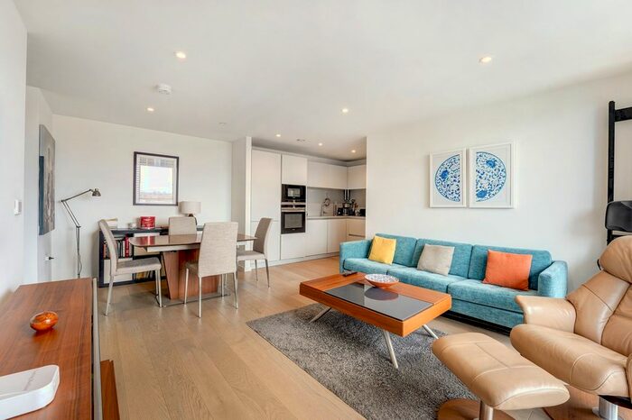 2 Bedroom Flat To Rent In Marrick Close, Upper Richmond Road, London, SW15