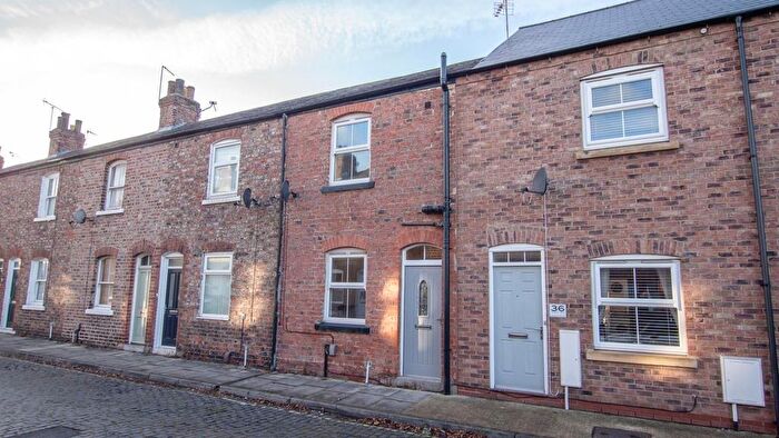 2 Bedroom Terraced House To Rent In Carleton Street. Off Leeman Road, York, YO26