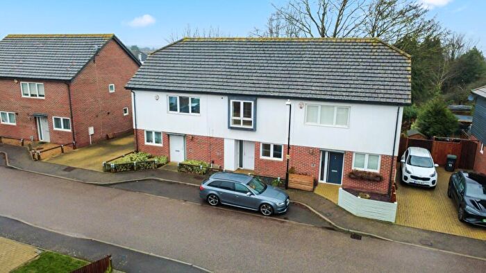 3 Bedroom Terraced House For Sale In Nursery Grove, Southfields Green, Gravesend, DA11