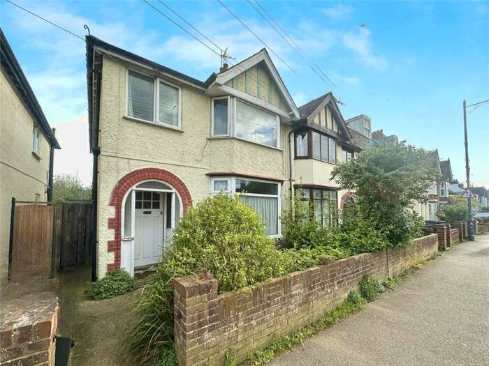 1 Bedroom Property To Rent In Cromwell Road, Whitstable, Kent, CT5