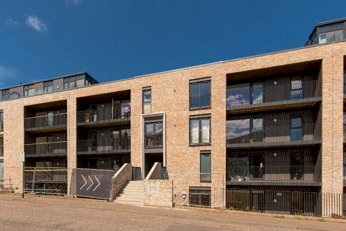 2 Bedroom Flat To Rent In Brunswick Road, New Town, Edinburgh, EH7