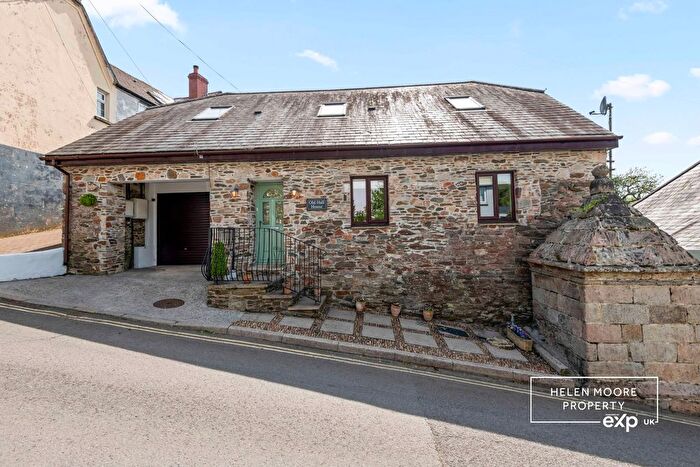 3 Bedroom Detached House For Sale In Galpin Street, Modbury, South Hams, PL21