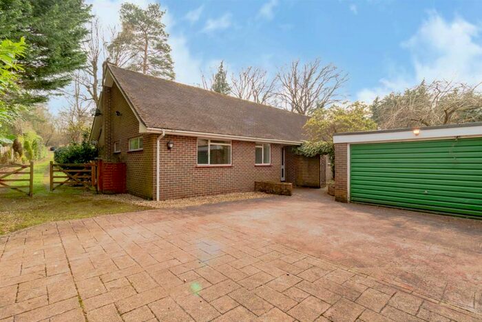 4 Bedroom Detached House For Sale In Pines Road, Liphook, GU30