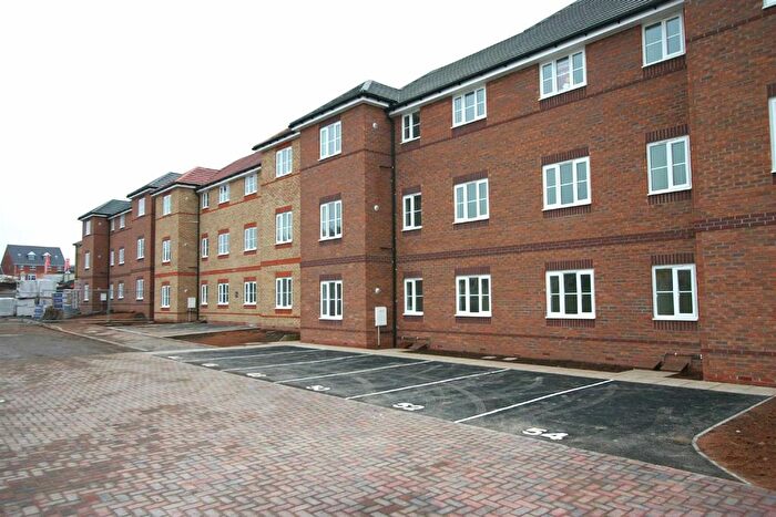 2 Bedroom Flat To Rent In Ashdown Grove, Walsall, WS2