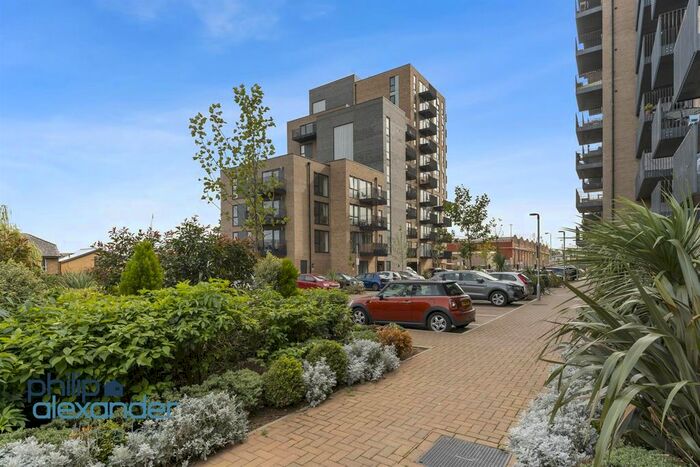 1 Bedroom Flat For Sale In Magnus Heights, Hampden Road, Hornsey, N8