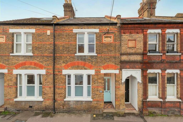 3 Bedroom Terraced House To Rent In Alexandra Road, Windsor, SL4